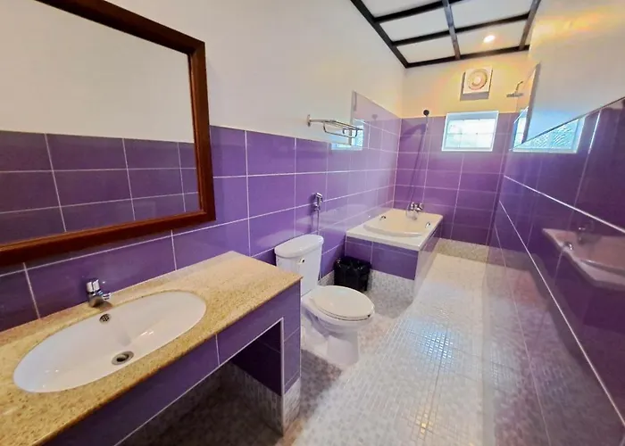 Hotel Den Totonou