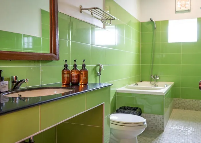 Hotel Den Totonou